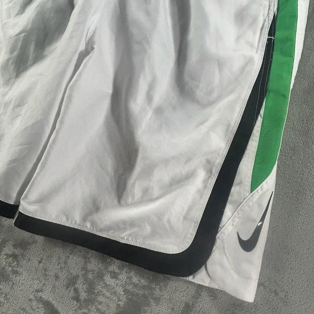 Nike Swim Shorts Mens Large White Green Black Colorblock Mesh Lined Trunks Logo
